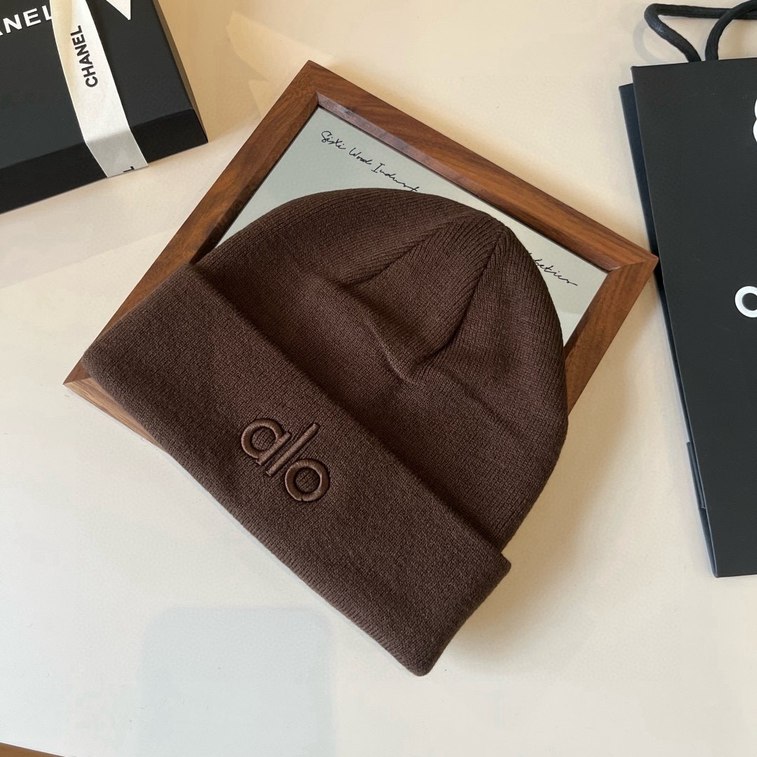 🆕

alo针织毛线帽