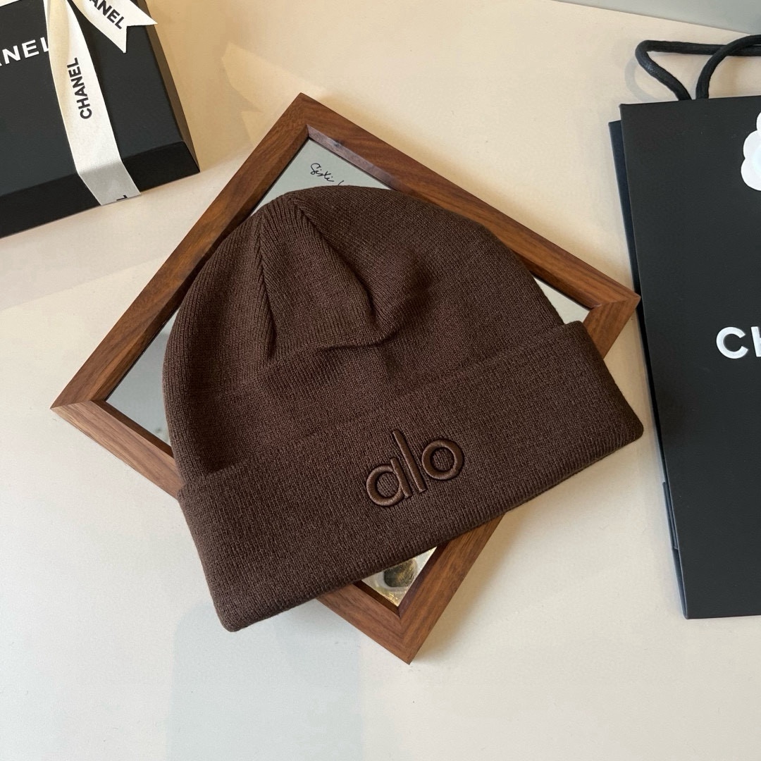 🆕

alo针织毛线帽