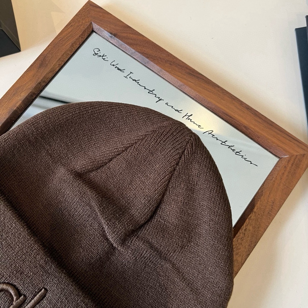 🆕

alo针织毛线帽