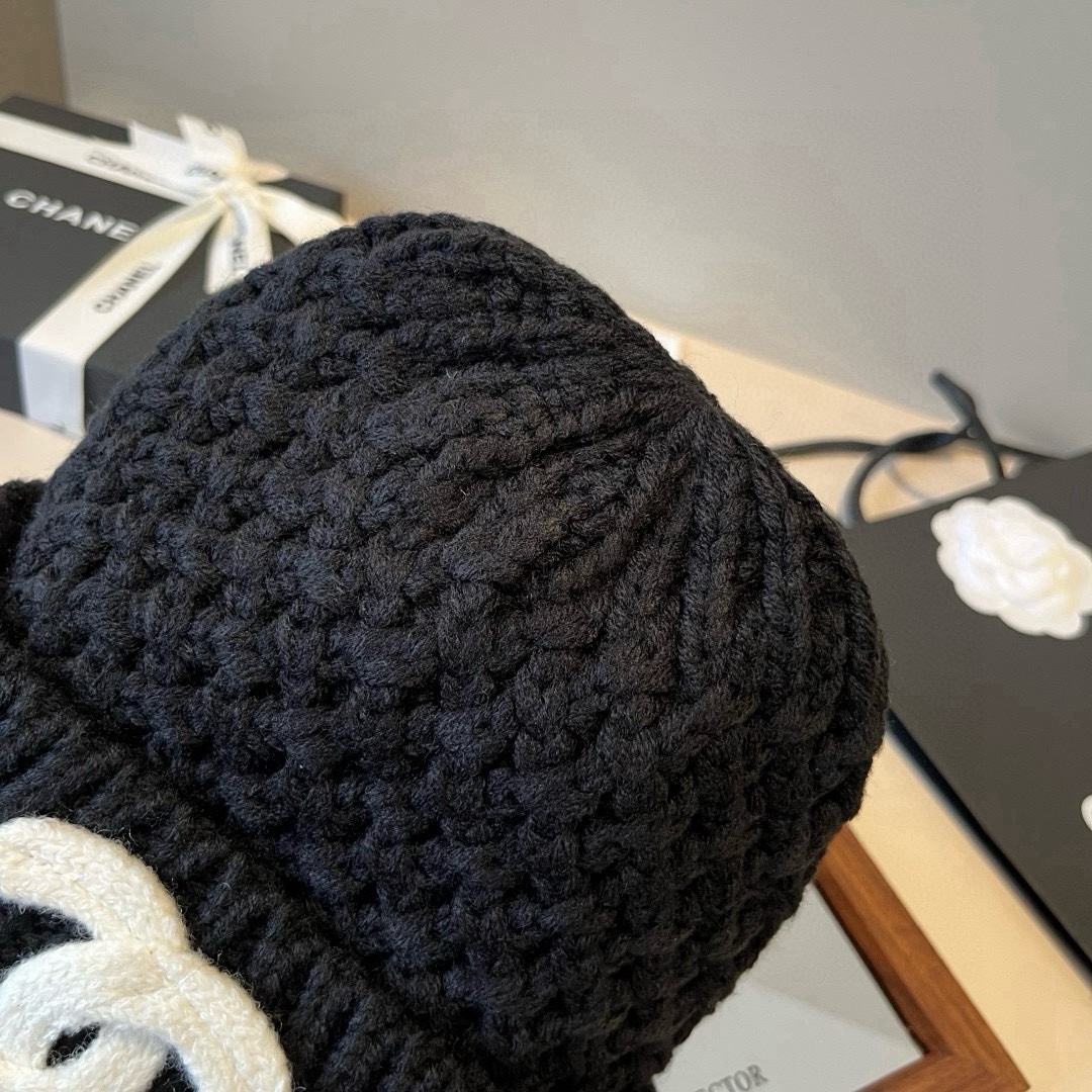 🆕

Chanel香奈儿针织毛线帽