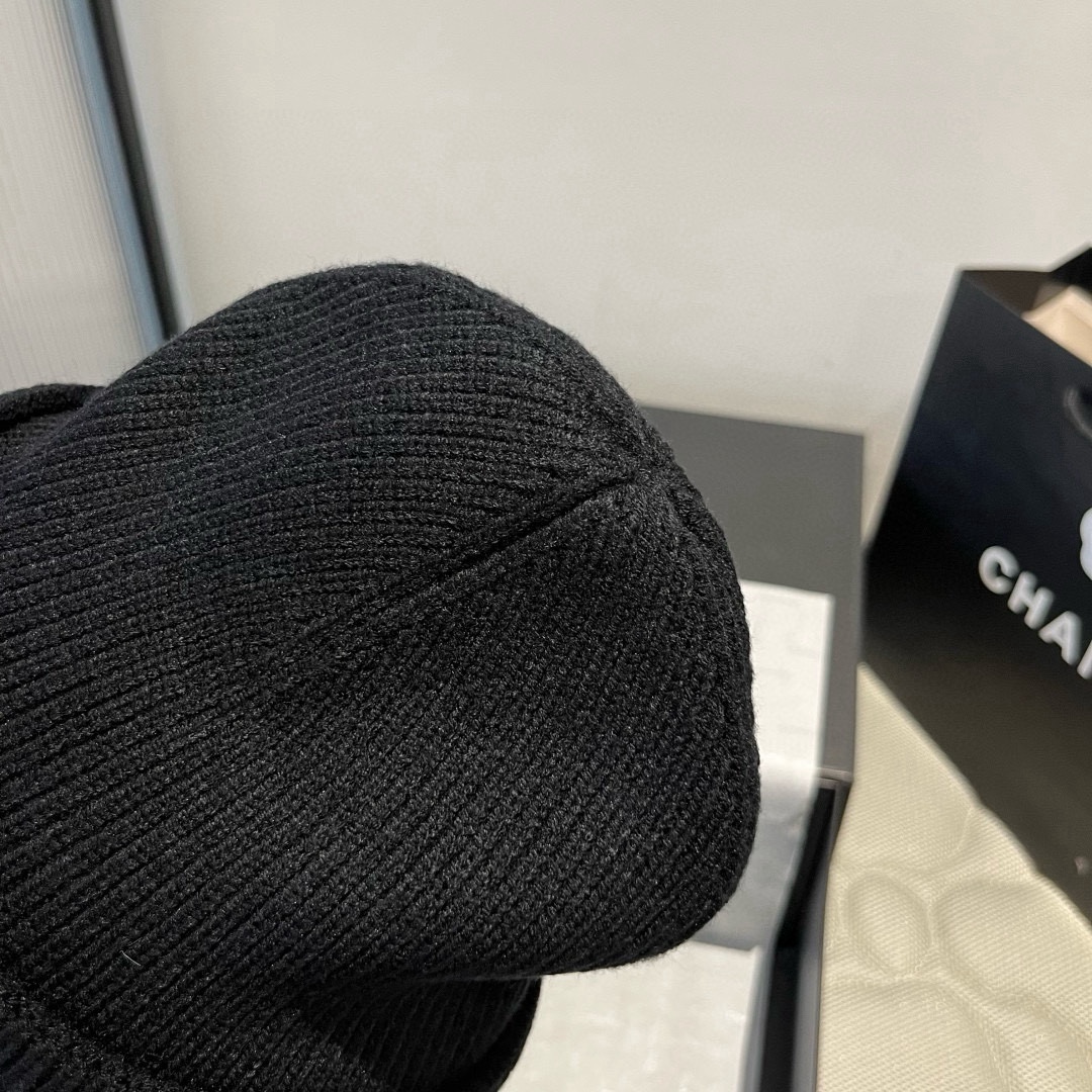 🆕

Chanel香奈儿针织毛线帽