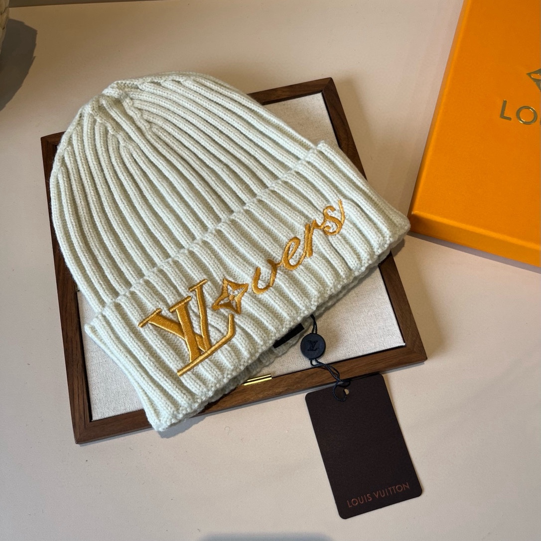 🆕

Lv路易斯新款毛线帽