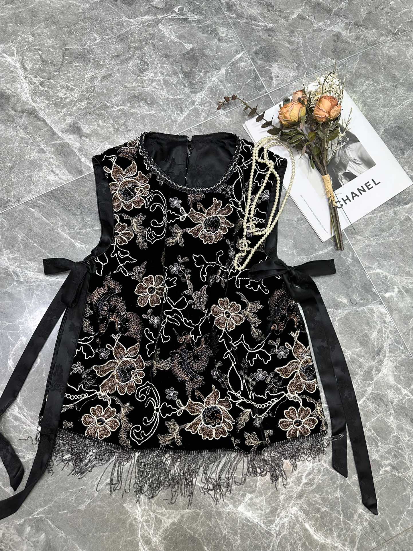 Elegant Embroidered Beaded Tassel Vest with Side Tie Detail - S, M, L, XL 1 i1756395008 3893 0