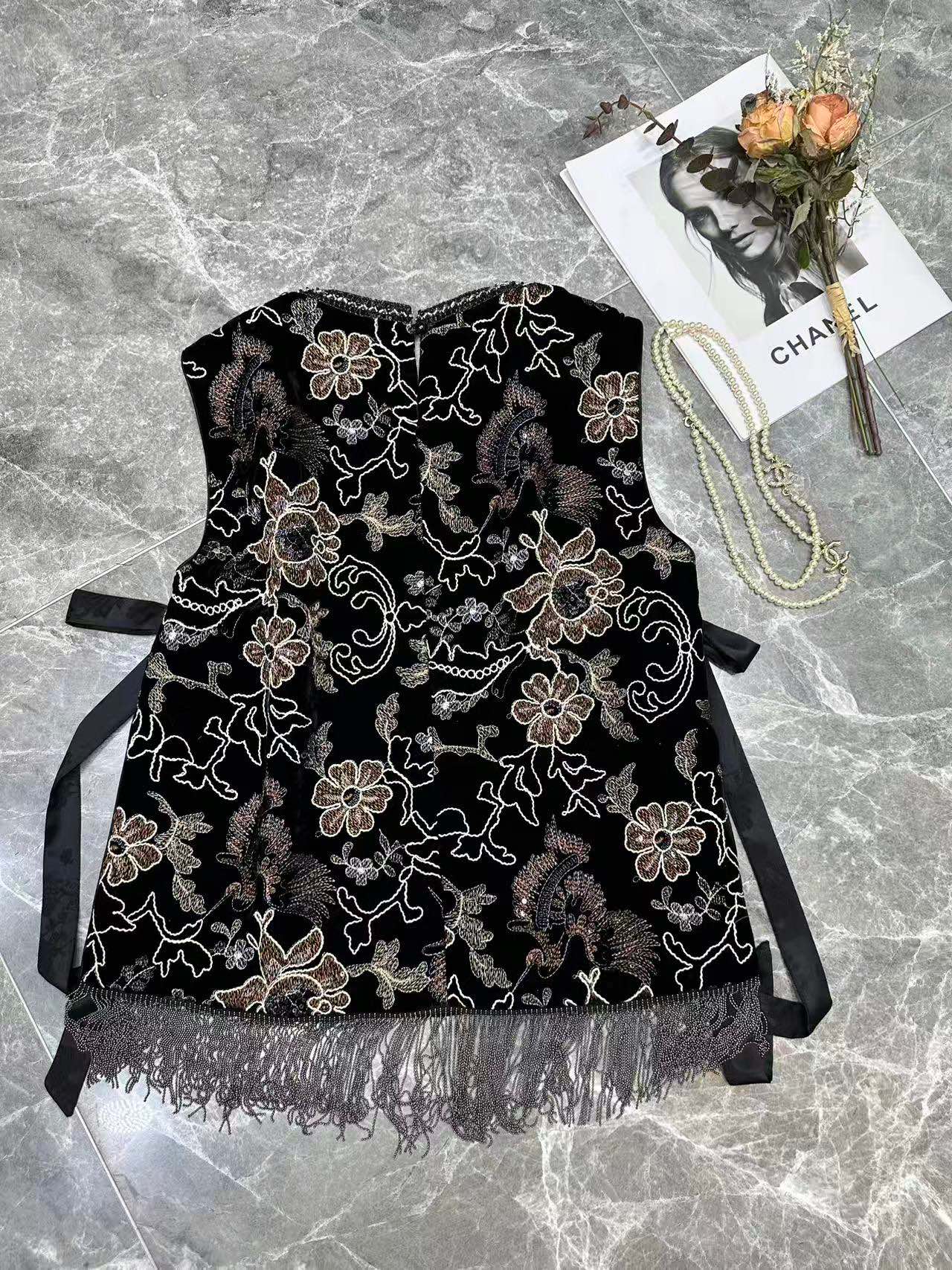 Elegant Embroidered Beaded Tassel Vest with Side Tie Detail - S, M, L, XL 4 i1756395008 8493 3