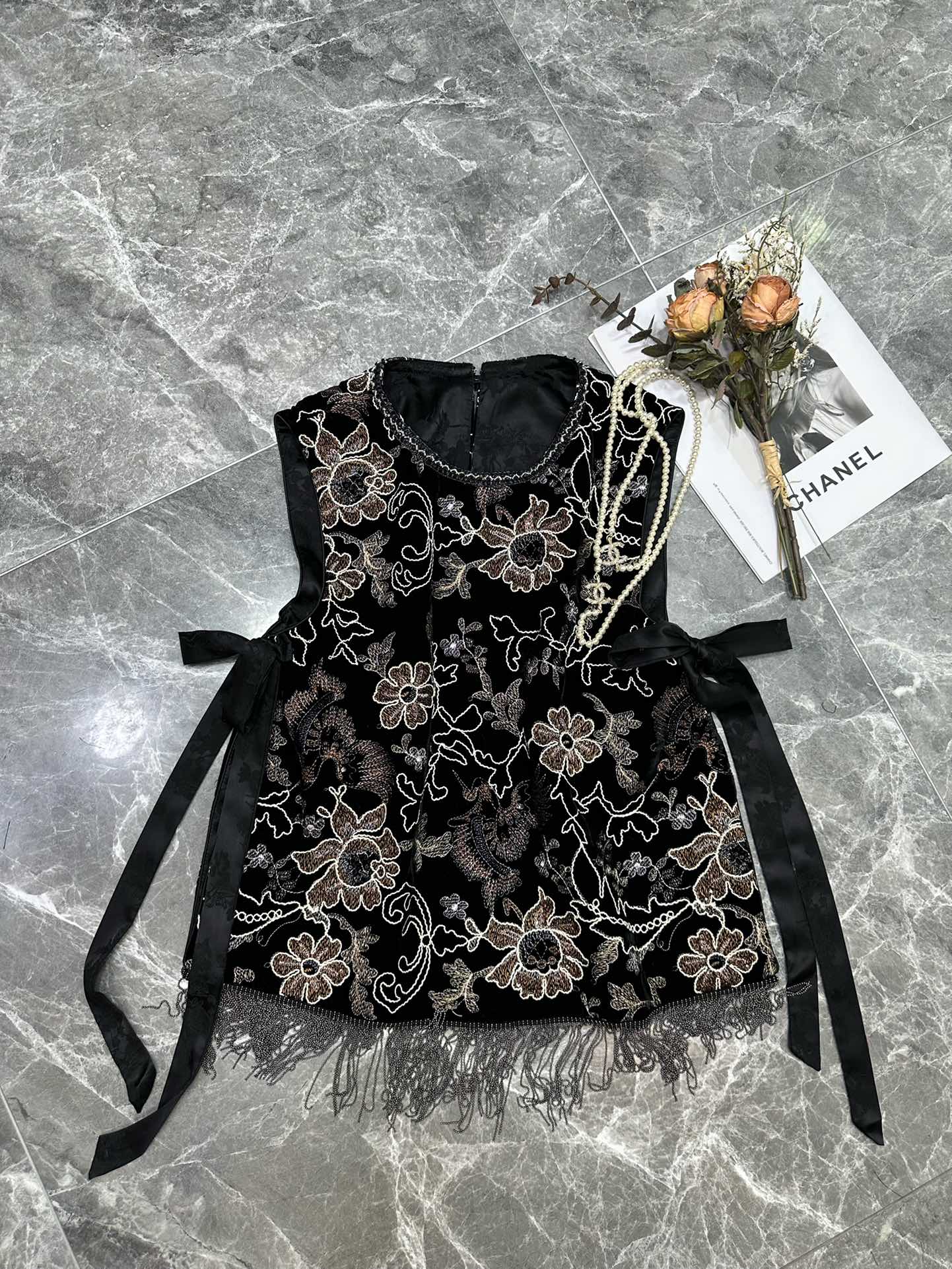Elegant Embroidered Beaded Tassel Vest with Side Tie Detail - S, M, L, XL 5 i1756395008 9897 4