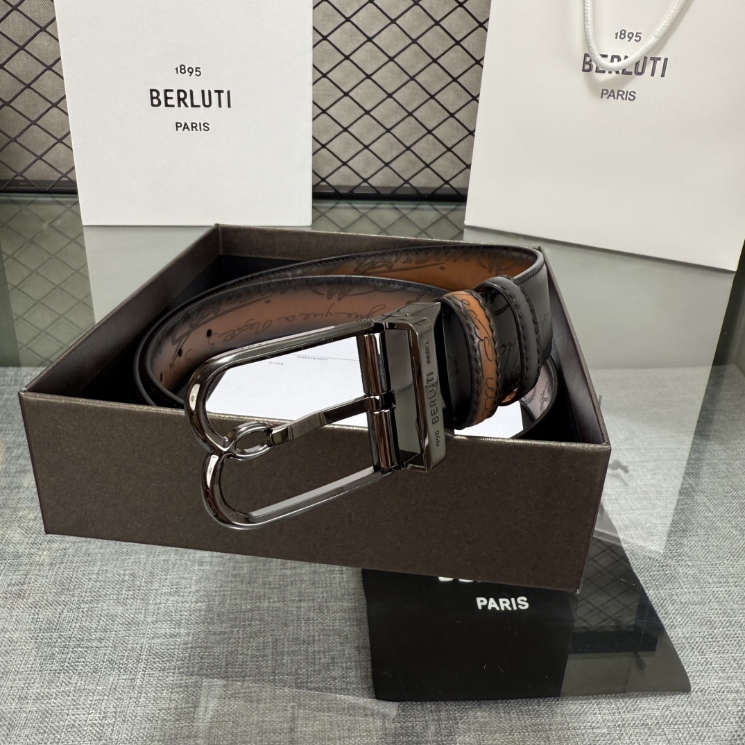 配原包装3.5宽Berluti 布鲁提 新款上新🆕 最新款男士腰带，高端质感感受，顶级擦色小牛皮质感极好
