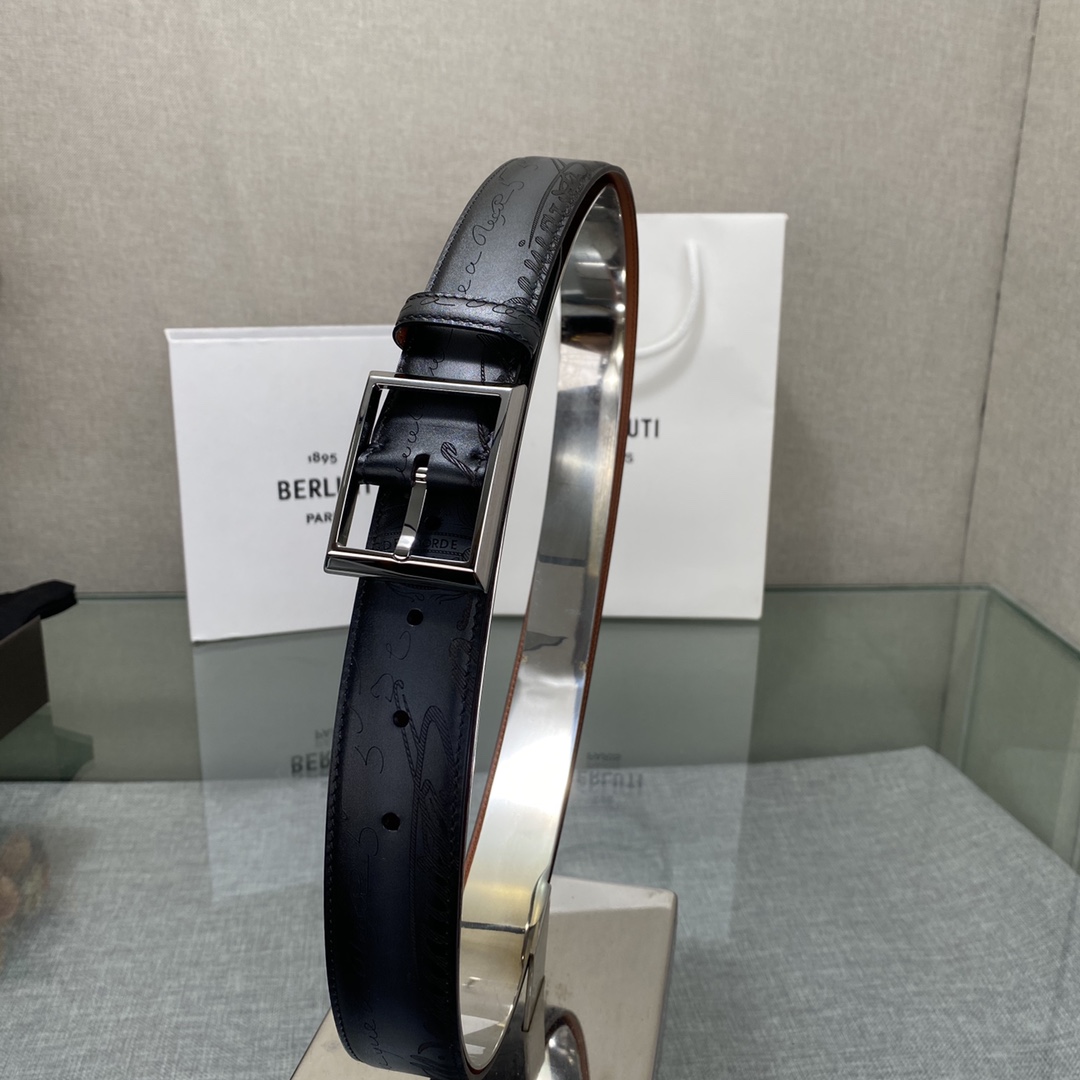 配原包装3.5宽Berluti 布鲁提 新款上新🆕 最新款男士腰带，高端质感感受，顶级擦色小牛皮质感极好
