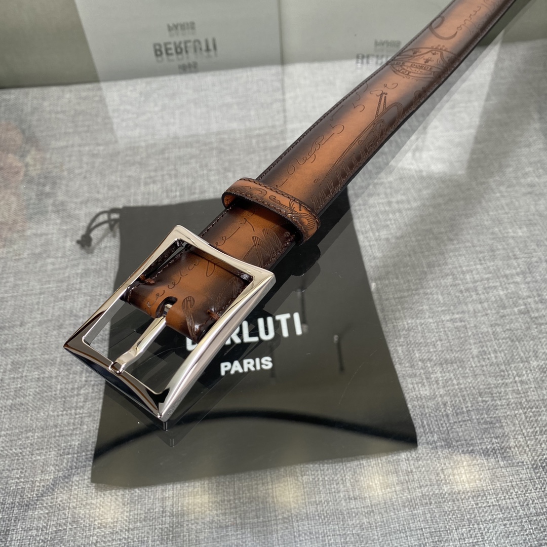 配原包装3.5宽Berluti 布鲁提 新款上新🆕 最新款男士腰带，高端质感感受，顶级擦色小牛皮质感极好