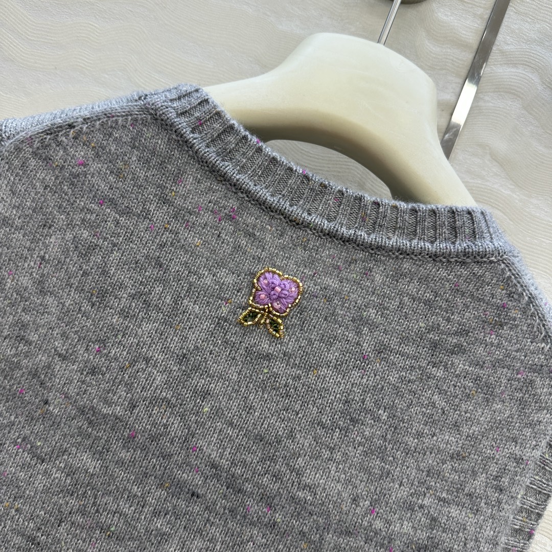 Elegant Embroidered Floral Bird Wool Blend Vest Top, Sleeveless Sweater for Women 10 i1756405955 6056 8