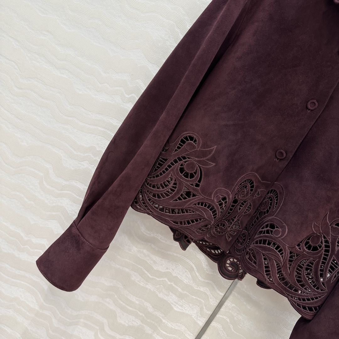 独家首发❤️品质控必入！ES蕾丝之王，重工艺定位瑞士机缕空刺绣麂皮绒面羊皮衬衫外套❤️内面全闭绒工艺小羊