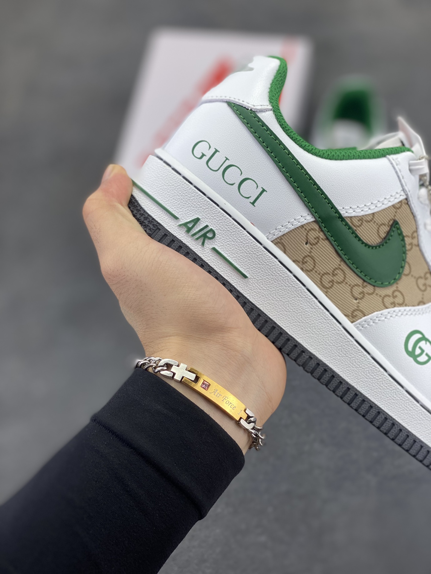 图片[6]-NIke Air Force 1 \’07 Low “古驰联名——花纹草绿”空军一号 低帮 运动鞋 休闲鞋 折边针车 工艺难度大 原楦头原纸板 原装鞋盒 定制五金配件 内置全掌气垫 原厂鞋底 货号：AH8462-004 尺码：36 36.5 37.5 38 38.5 39 40 40.5 41 42 42.5 43 44 44.5 45-选品中心