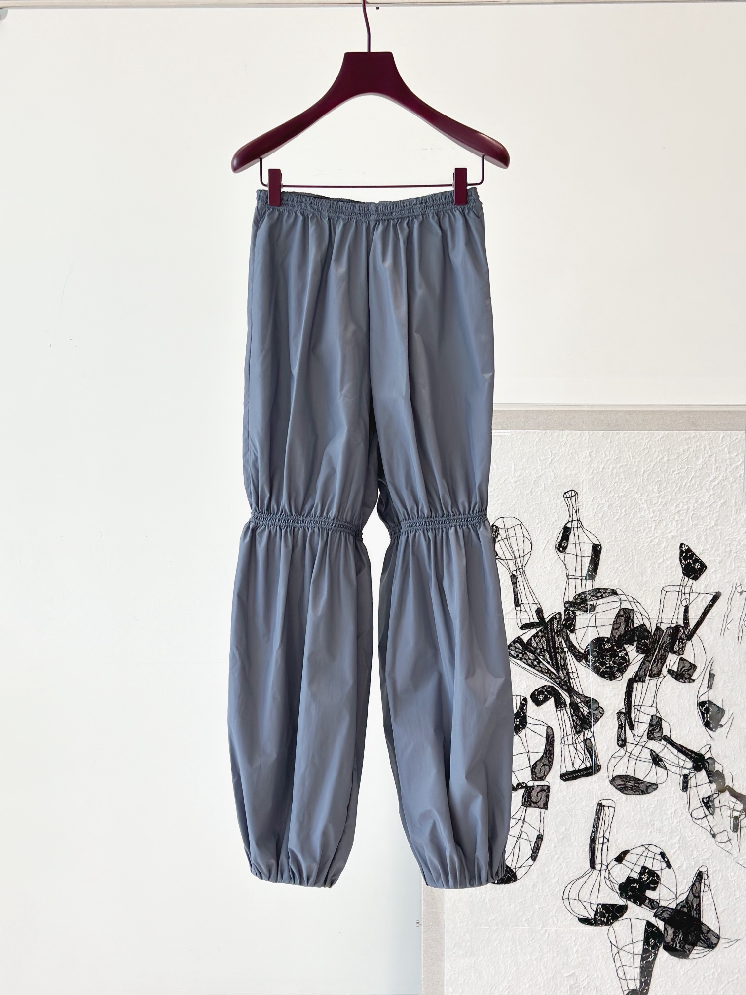 Alaia Women's Lantern Pants Elastic Waistband, Stylish and Comfortable 7 i1756443704 8502 5