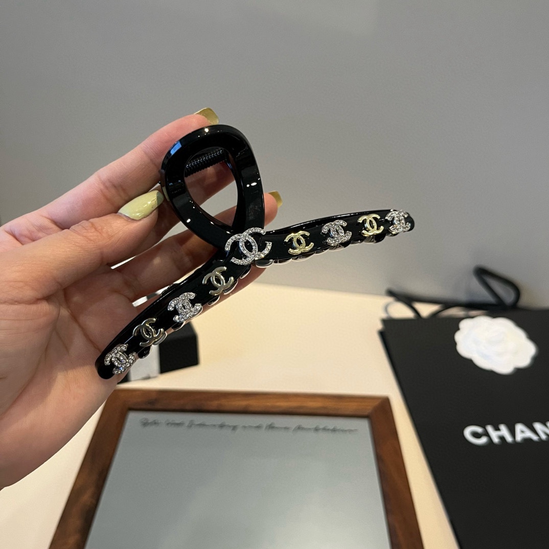 🆕

Chanel香奈儿新款发夹