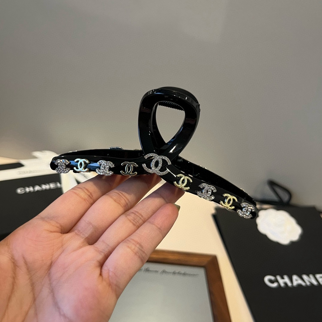 🆕

Chanel香奈儿新款发夹