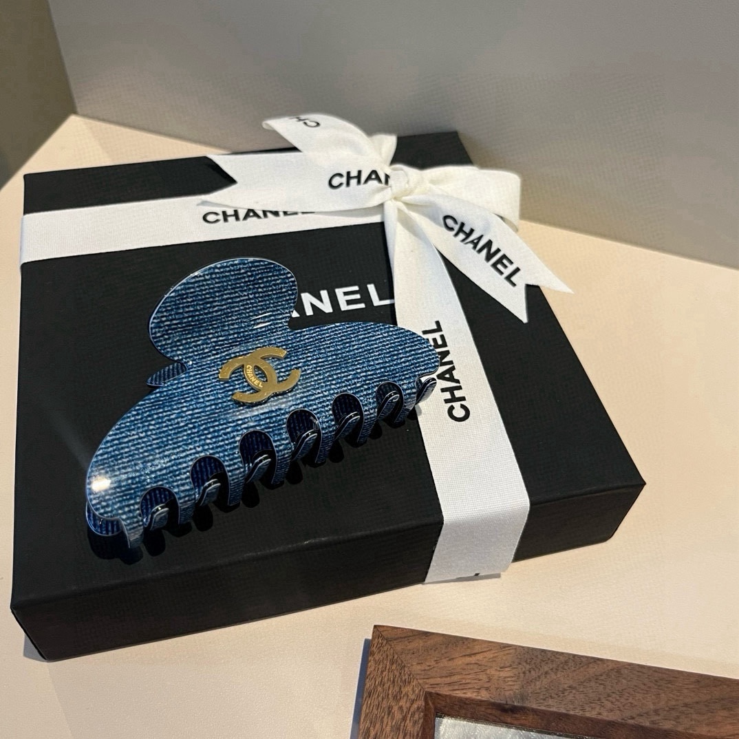 🆕

Chanel香奈儿新款发夹
