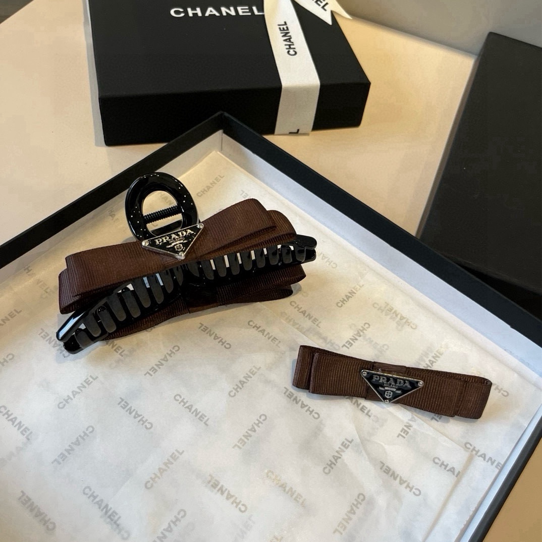 🆕

PRADA普拉达发夹