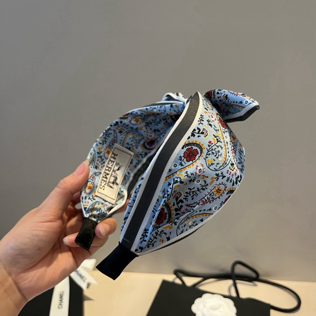 🆕

HERMES爱马仕新款发箍