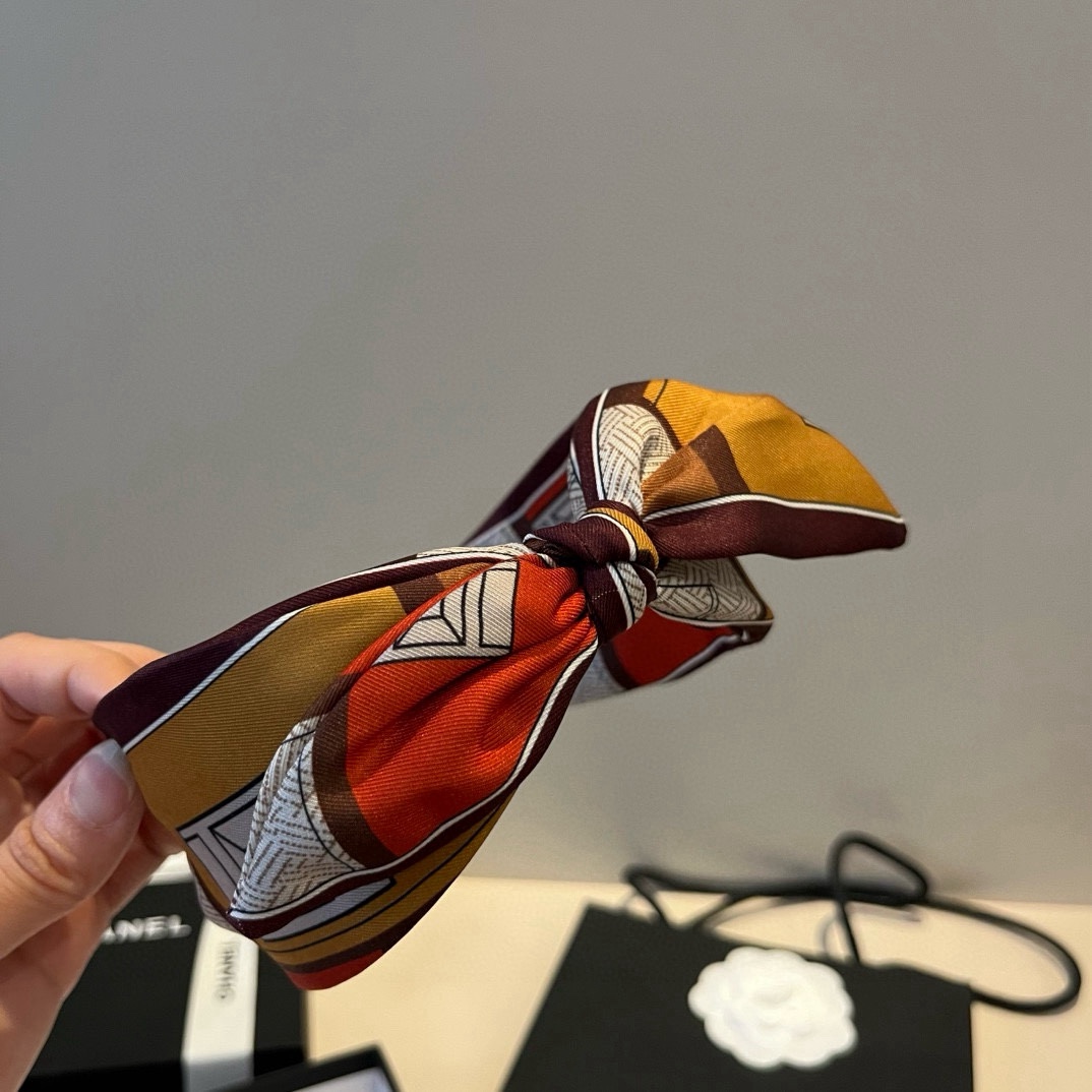 🆕

HERMES爱马仕新款发箍