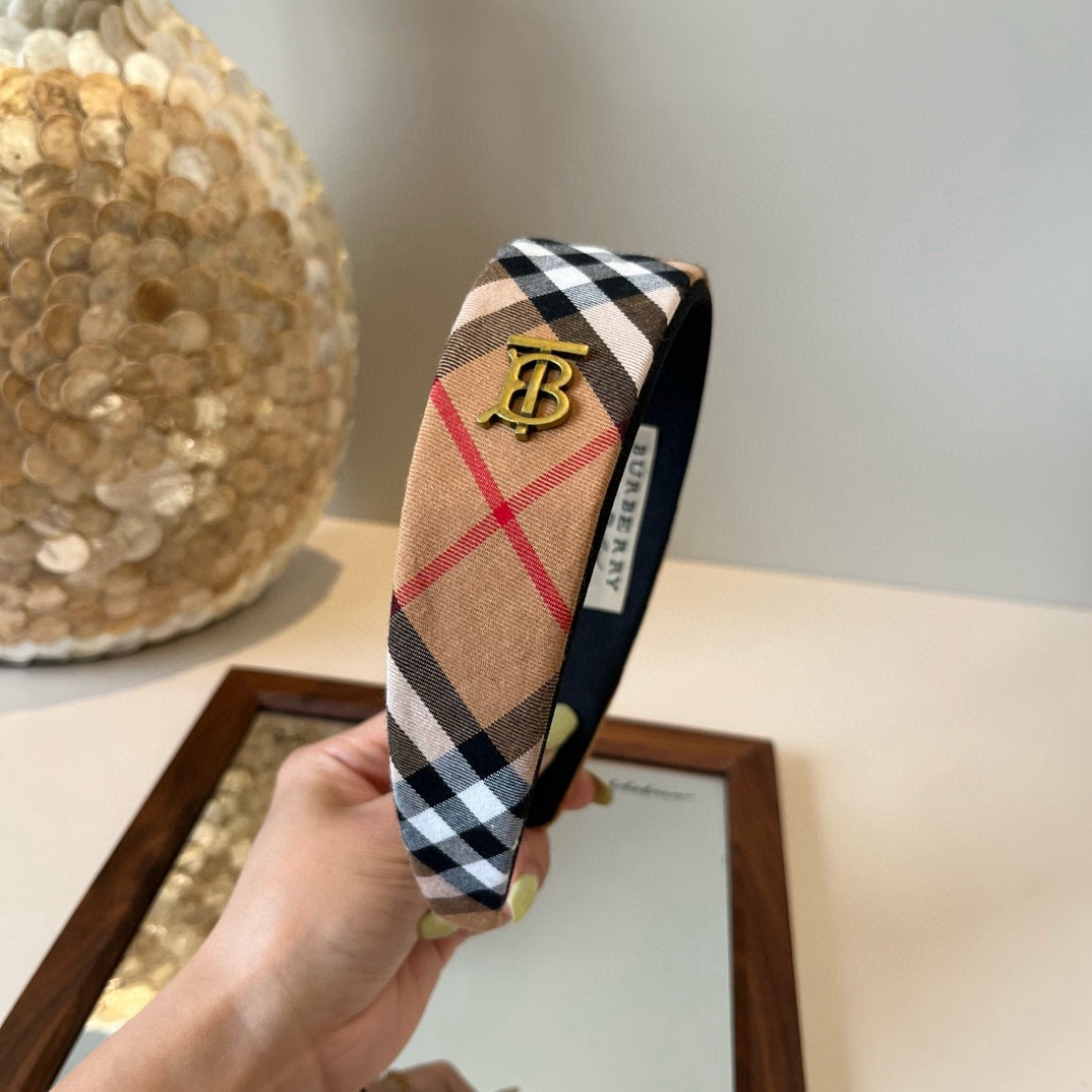 🆕

Burberry巴宝莉新款发箍