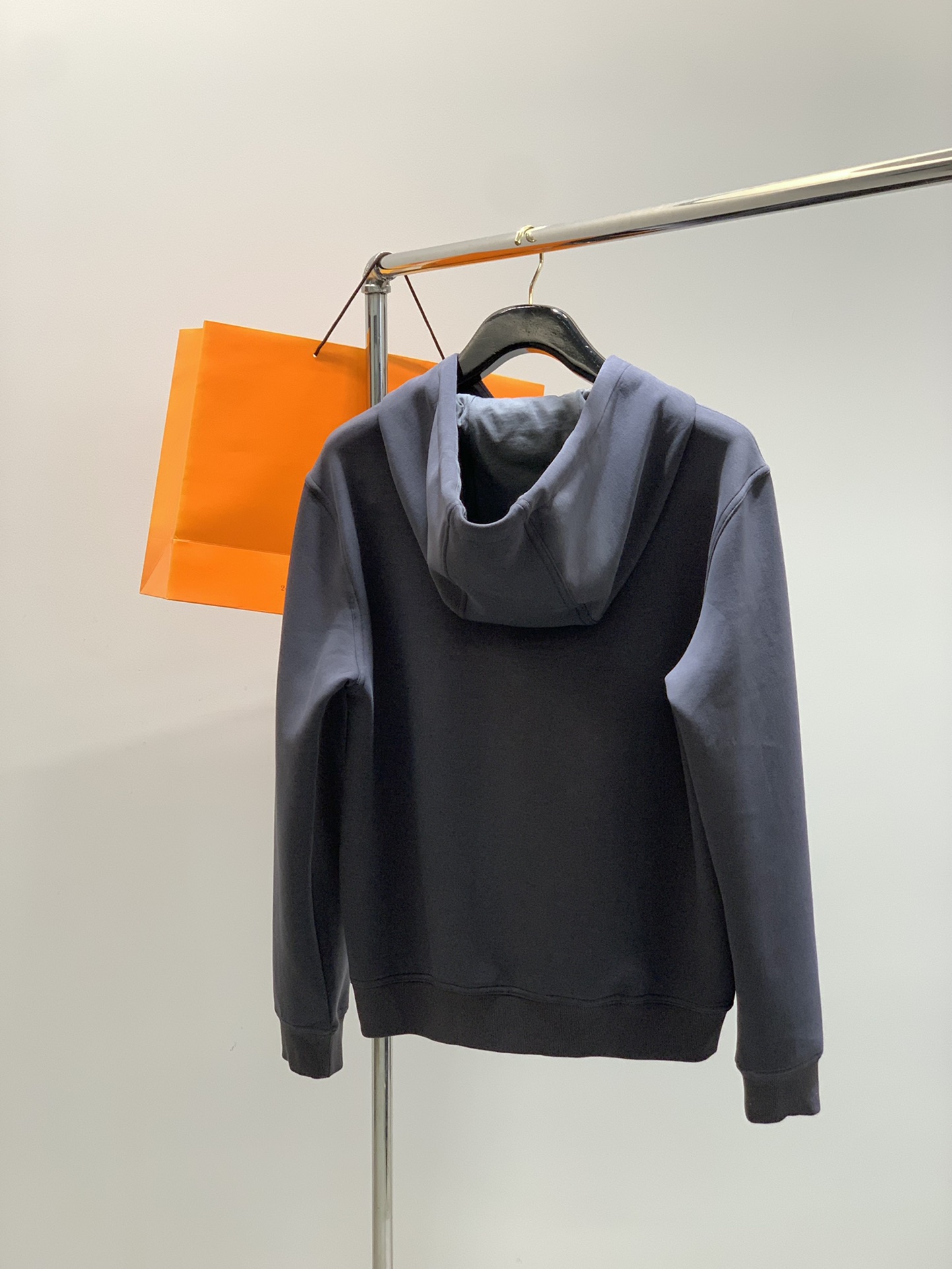 ，Hermès 爱马仕，2025秋季最新品，专柜同步有售，原单狠货，时尚休闲连帽卫衣，定制进口原版面料，