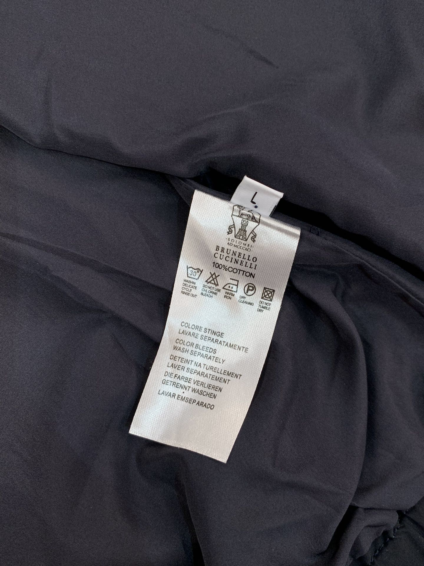 ，意大利神狮，时尚品牌，2025秋季新品，时尚休闲连帽外套，专柜同步有售，原单狠货，采用进口原版面料，独