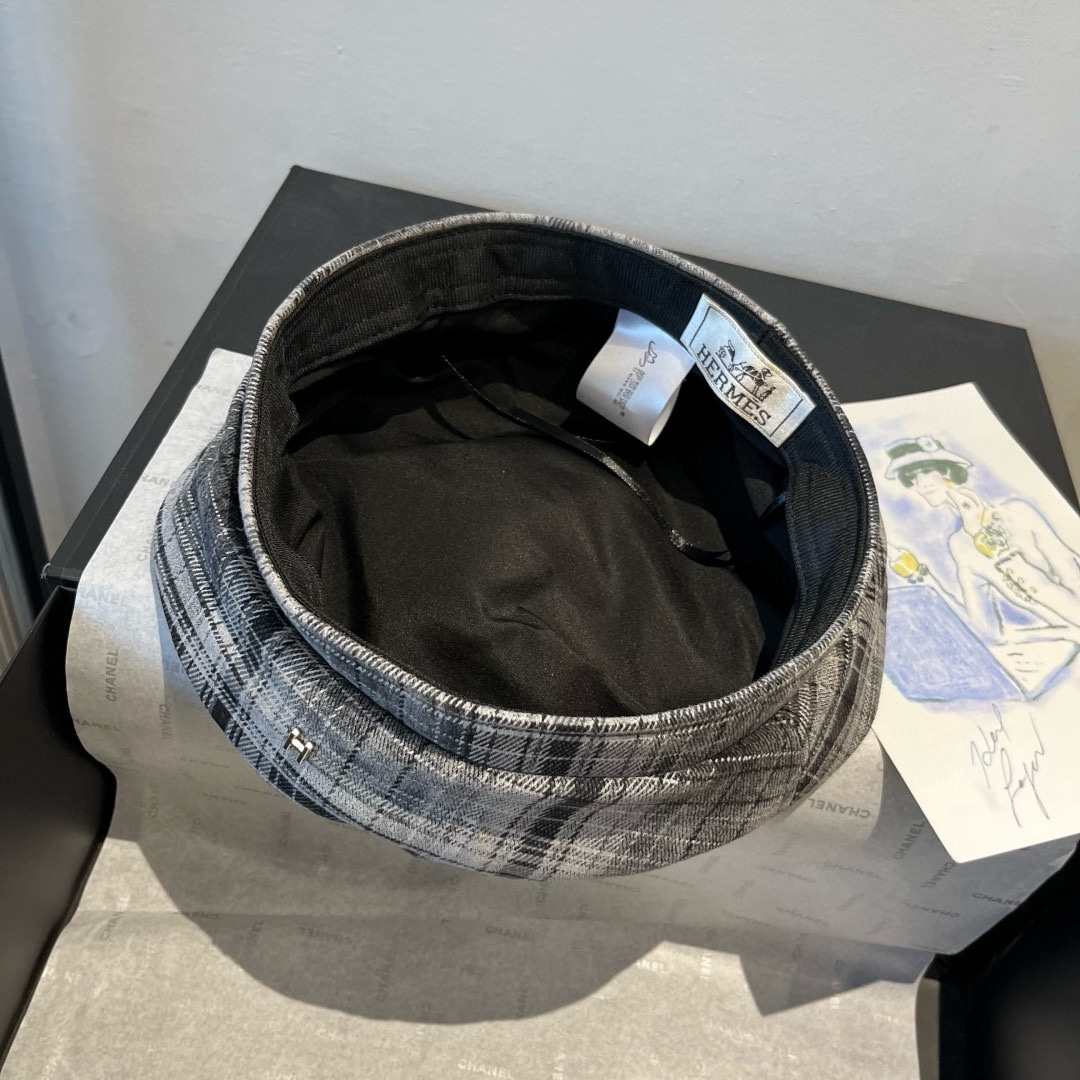 🆕

爱马仕新款贝雷帽，春夏款，头围57cm