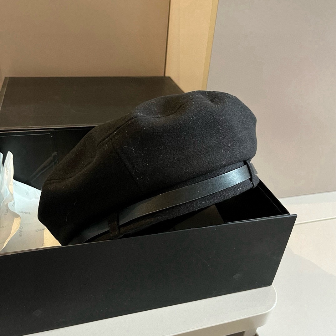 🆕

Gucci古奇新款贝雷帽 头围57cm