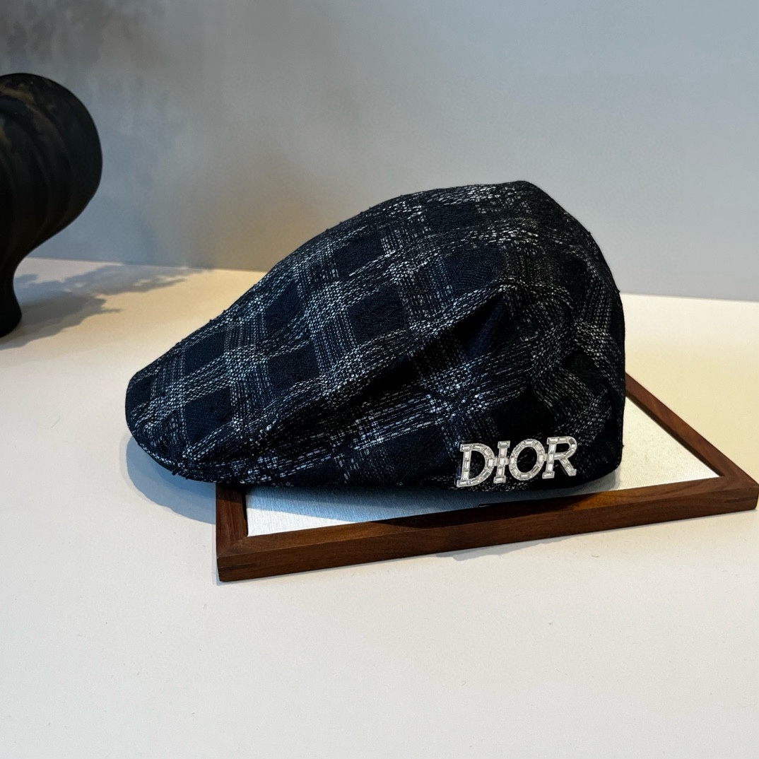 🆕

Dior迪奥新款鸭舌前进帽，头围58cm