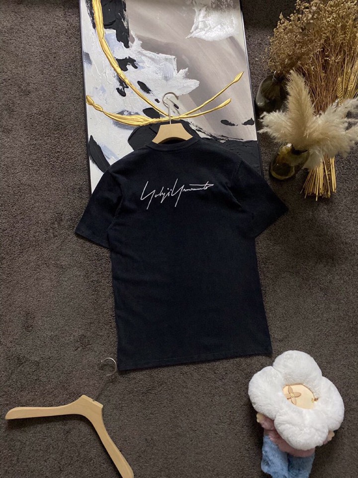 Y-3 山本耀司春夏/SS主推仿旧水洗褪色短袖圆领T恤定制贵柜品质巴黎百分棉260克长绒棉面料，前幅标志