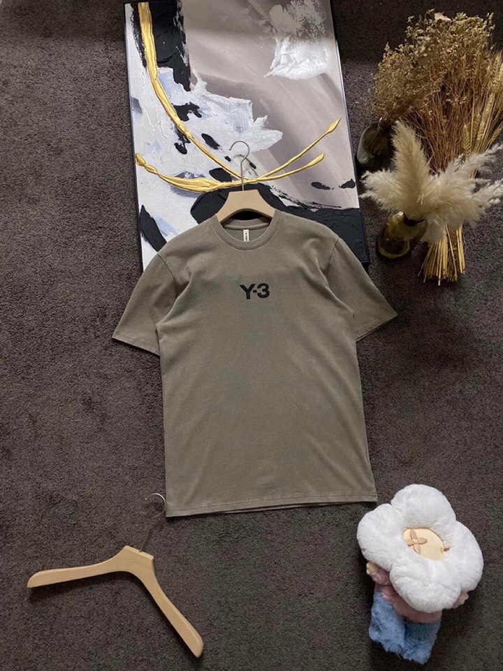 Y-3 山本耀司春夏/SS主推仿旧水洗褪色短袖圆领T恤定制贵柜品质巴黎百分棉260克长绒棉面料，前幅标志