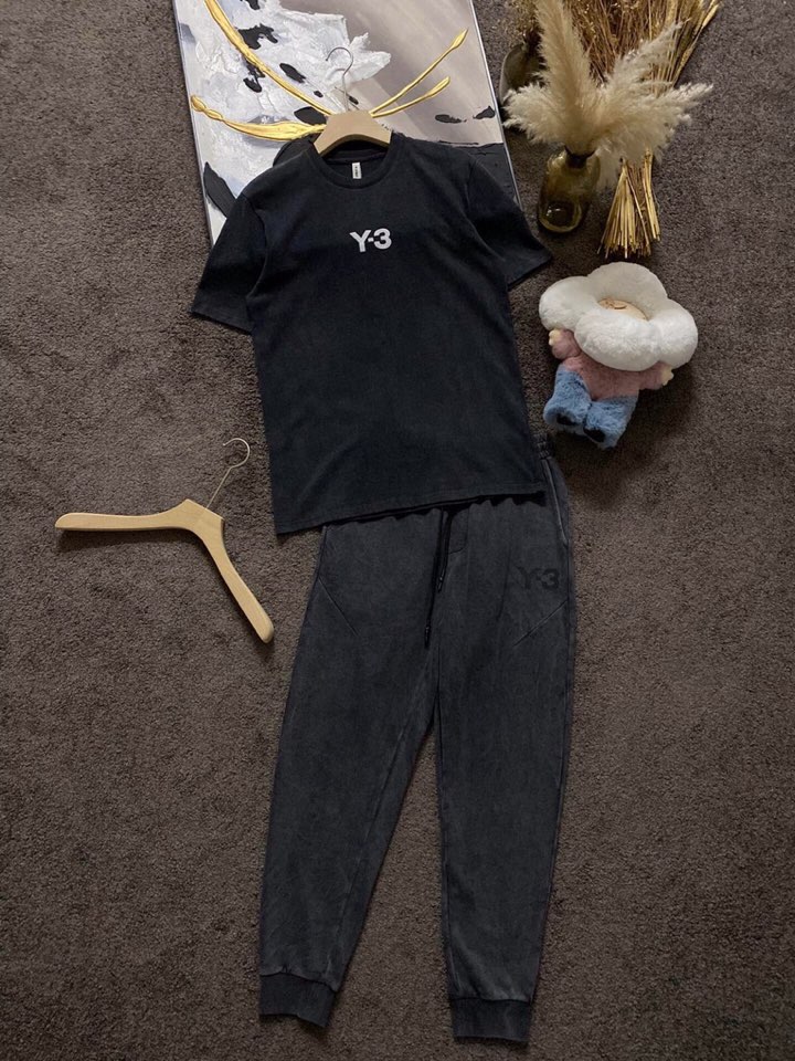 Y-3 山本耀司春夏/SS主推仿旧水洗褪色短袖圆领T恤套装，定制贵柜品质巴黎百分棉260克长绒棉面料，前