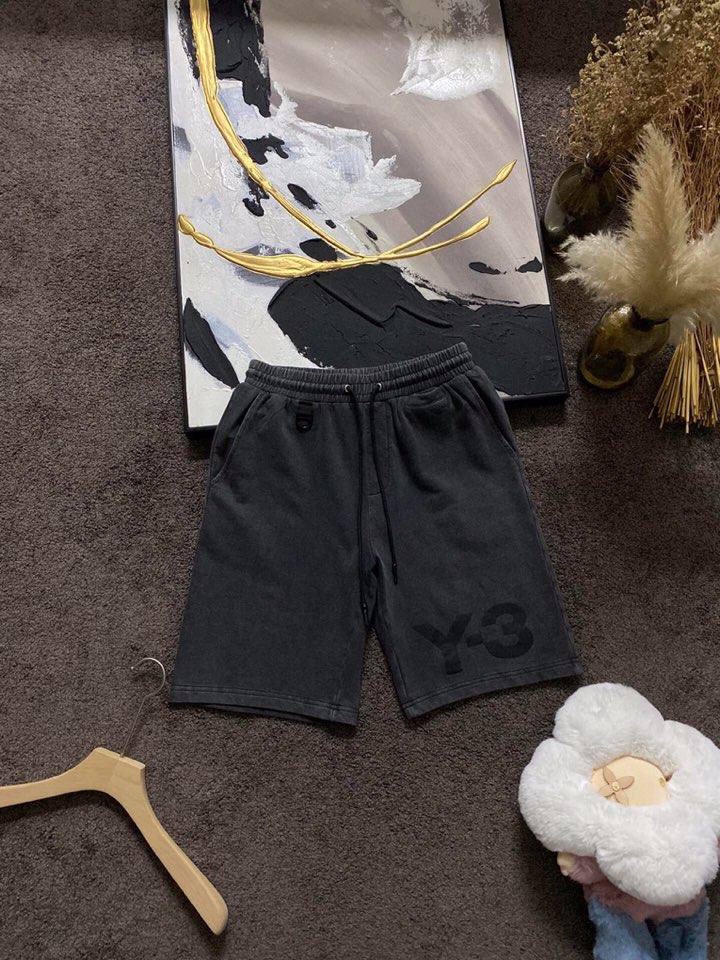 Y-3 山本耀司春夏/SS 主推仿旧水洗褪色短袖圆领短裤套装，定制贵柜品质巴黎百分棉260克长绒棉面料，