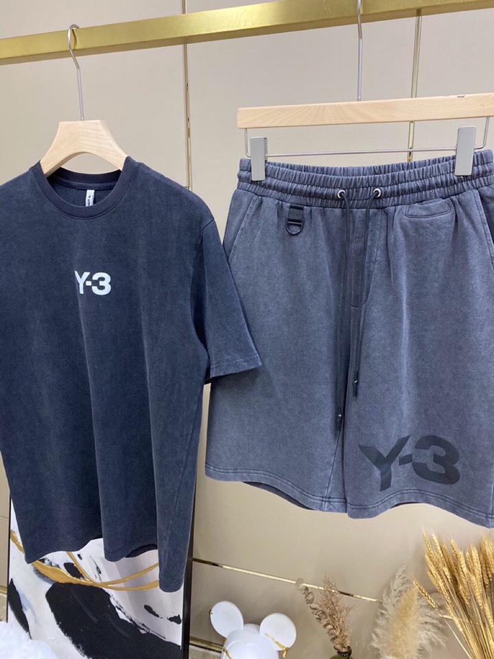 Y-3 山本耀司春夏/SS 主推仿旧水洗褪色短袖圆领短裤套装，定制贵柜品质巴黎百分棉260克长绒棉面料，