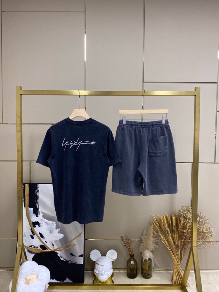 Y-3 山本耀司春夏/SS 主推仿旧水洗褪色短袖圆领短裤套装，定制贵柜品质巴黎百分棉260克长绒棉面料，