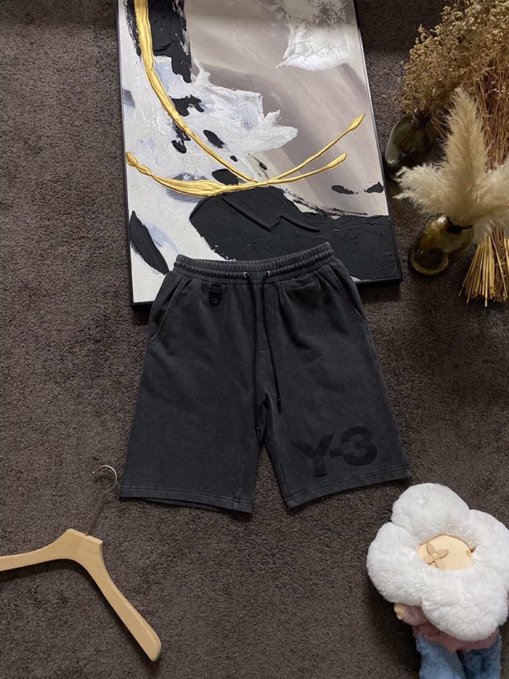 Y-3 山本耀司春夏/SS 本季主推仿旧水洗褪色短裤定制贵柜品质巴黎百分棉300克夏季长绒棉面料，前幅标