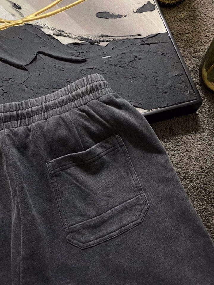 Y-3 山本耀司春夏/SS 本季主推仿旧水洗褪色短裤定制贵柜品质巴黎百分棉300克夏季长绒棉面料，前幅标
