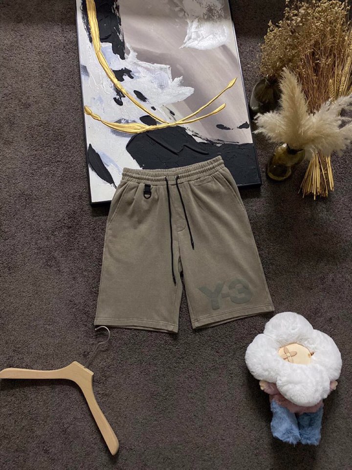 Y-3 山本耀司春夏/SS 本季主推仿旧水洗褪色短裤定制贵柜品质巴黎百分棉300克夏季长绒棉面料，前幅标