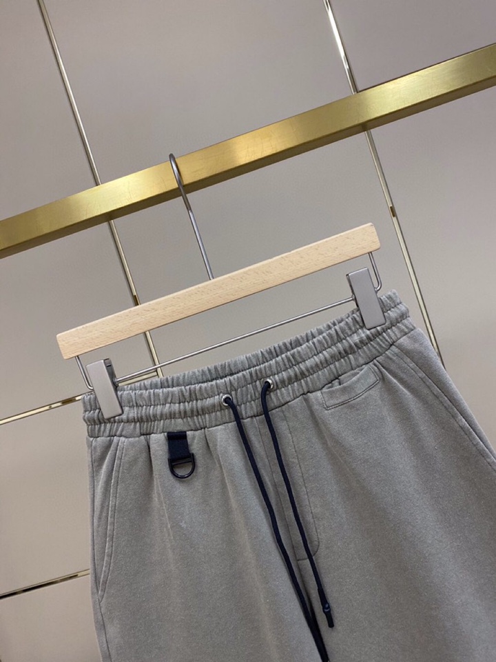 Y-3 山本耀司春夏/SS 本季主推仿旧水洗褪色短裤定制贵柜品质巴黎百分棉300克夏季长绒棉面料，前幅标