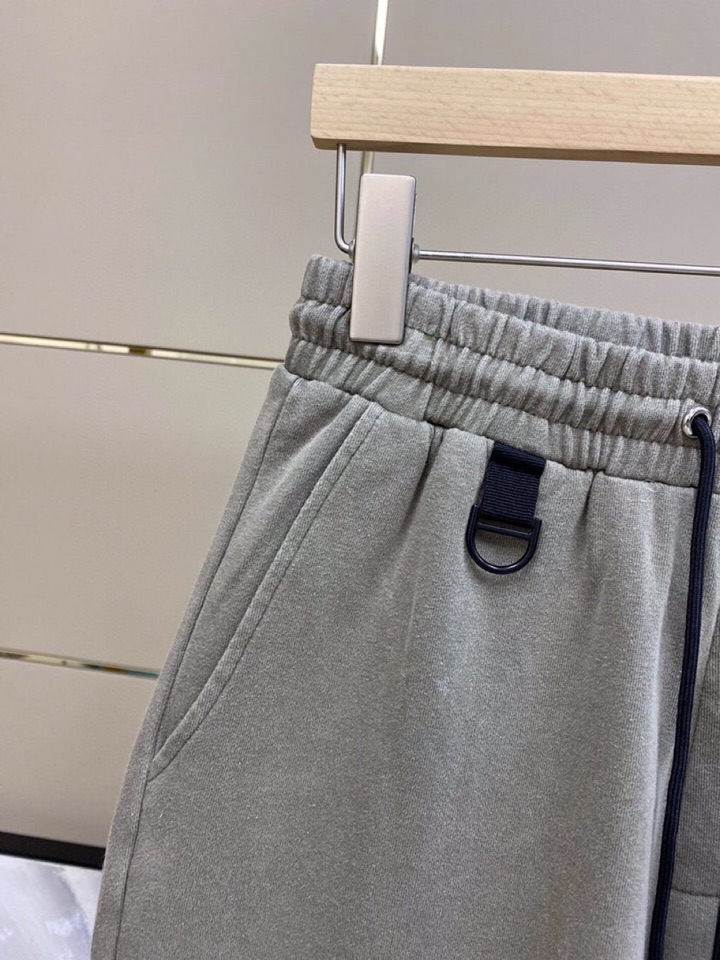 Y-3 山本耀司春夏/SS 本季主推仿旧水洗褪色短裤定制贵柜品质巴黎百分棉300克夏季长绒棉面料，前幅标