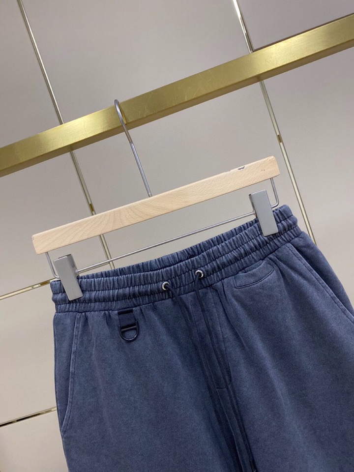 Y-3 山本耀司春夏/SS 本季主推仿旧水洗褪色短裤定制贵柜品质巴黎百分棉300克夏季长绒棉面料，前幅标