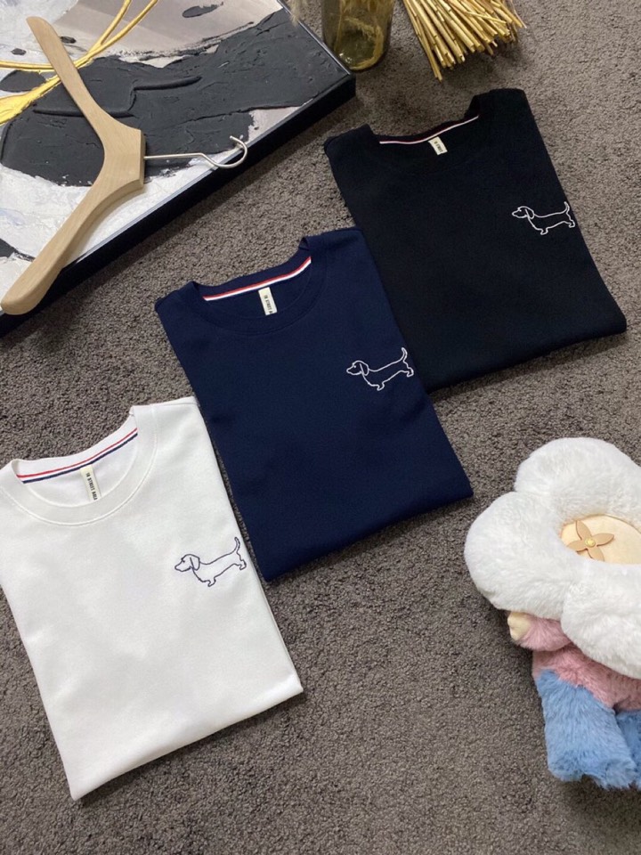 THOM BROWNE 汤姆布朗 TB2025/AW 独家爆款火爆TB 动物狗狗系列短袖圆领T恤，独家定