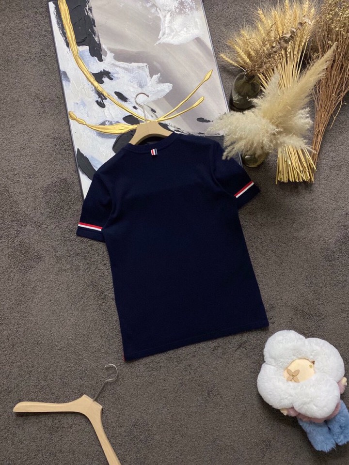 THOM BROWNE 汤姆布朗 TB2025/AW 独家爆款火爆TB 动物狗狗系列短袖圆领T恤，独家定