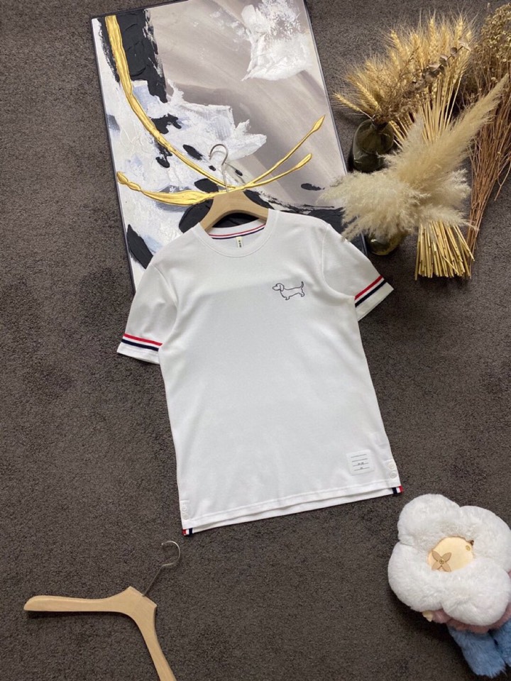 THOM BROWNE 汤姆布朗 TB2025/AW 独家爆款火爆TB 动物狗狗系列短袖圆领套装，独家定