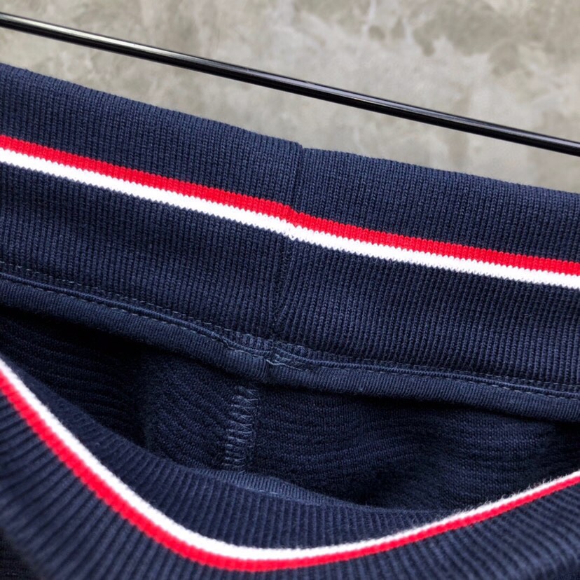 THOM BROWNE 汤姆布朗 TB水波纹色织经典长裤休闲裤 可配套装\n码数：1-4 颜色：灰色、藏