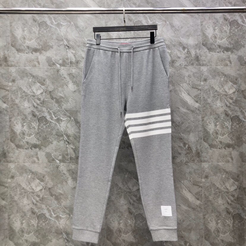 THOM BROWNE 汤姆布朗 TB水波纹色织经典长裤休闲裤 可配套装\n码数：1-4 颜色：灰色、藏