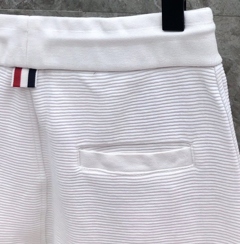 THOM BROWNE 汤姆布朗 TB水波纹色织经典长裤休闲裤 可配套装\n码数：1-4 颜色：灰色、藏