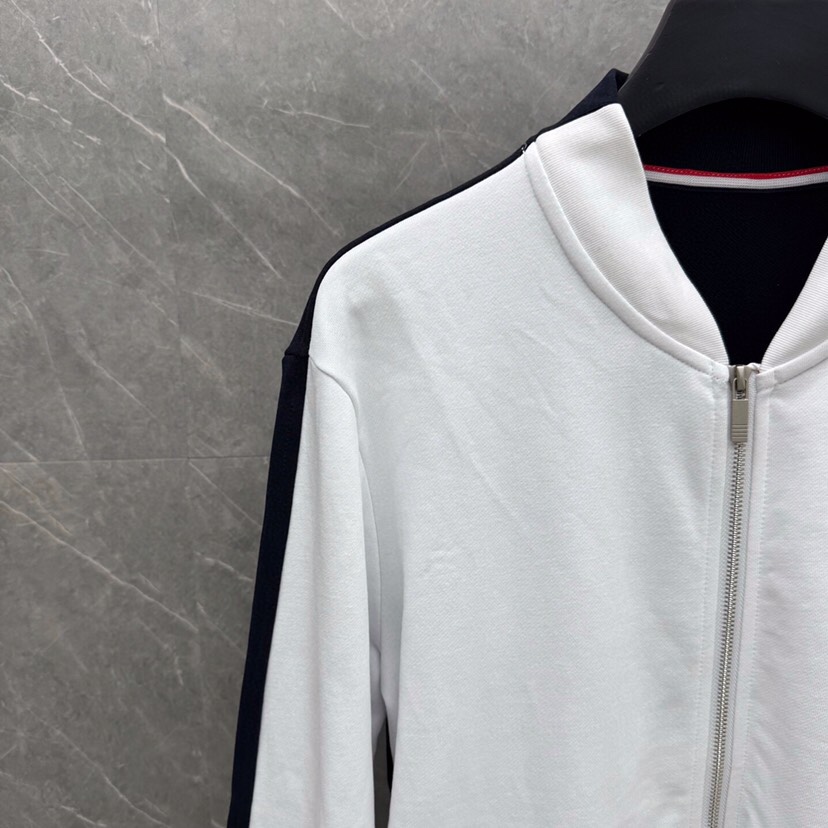 THOM BROWNE 汤姆布朗 TB新版前后拼色红四杠系列【卫外套】男女同款情侣款棒球领卫衣开衫外套 