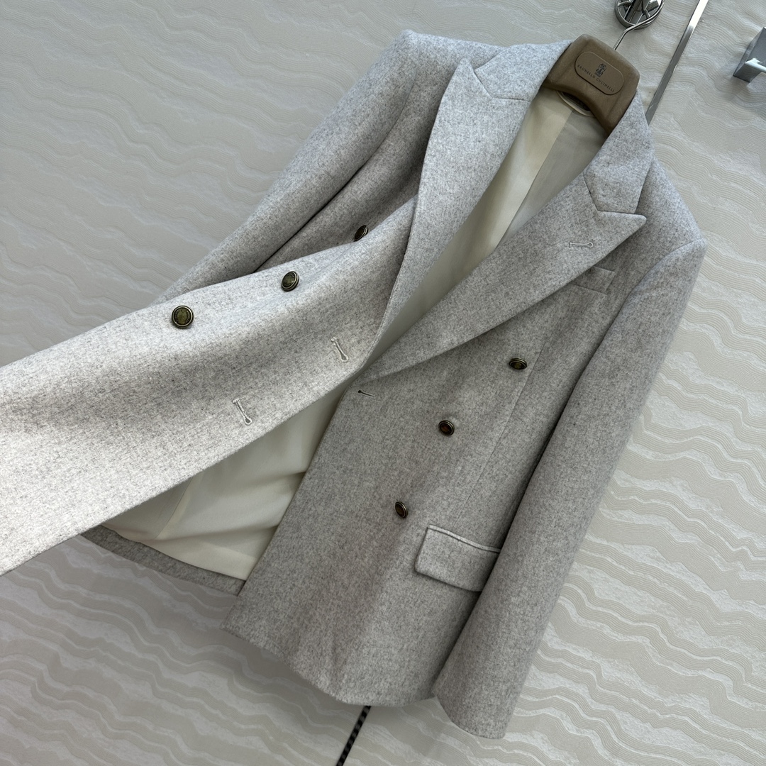 独家首发，高端原单品质❤️Bc行走的高定，长期主义老钱风穿搭，独家定制面料羊绒西装外套。进口95羊毛5羊