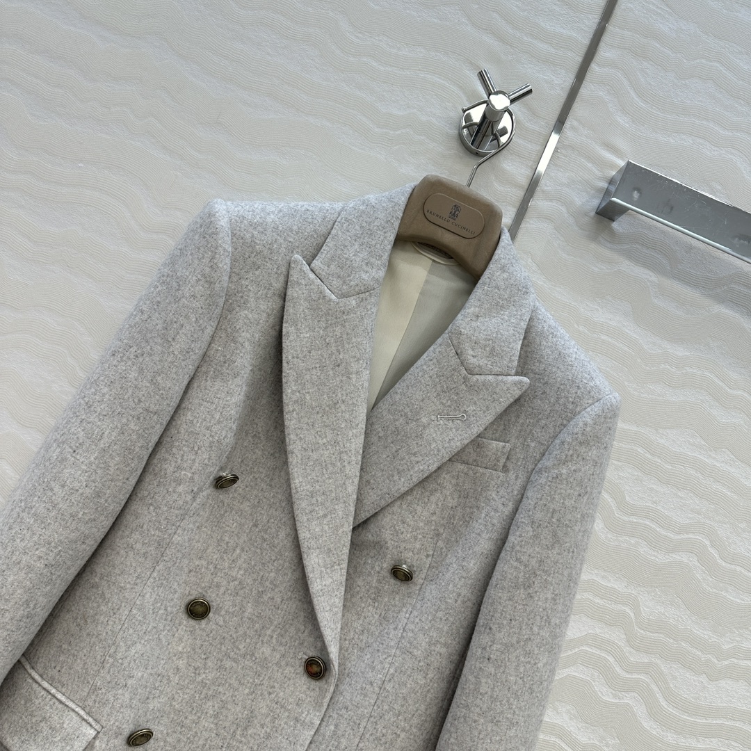 独家首发，高端原单品质❤️Bc行走的高定，长期主义老钱风穿搭，独家定制面料羊绒西装外套。进口95羊毛5羊
