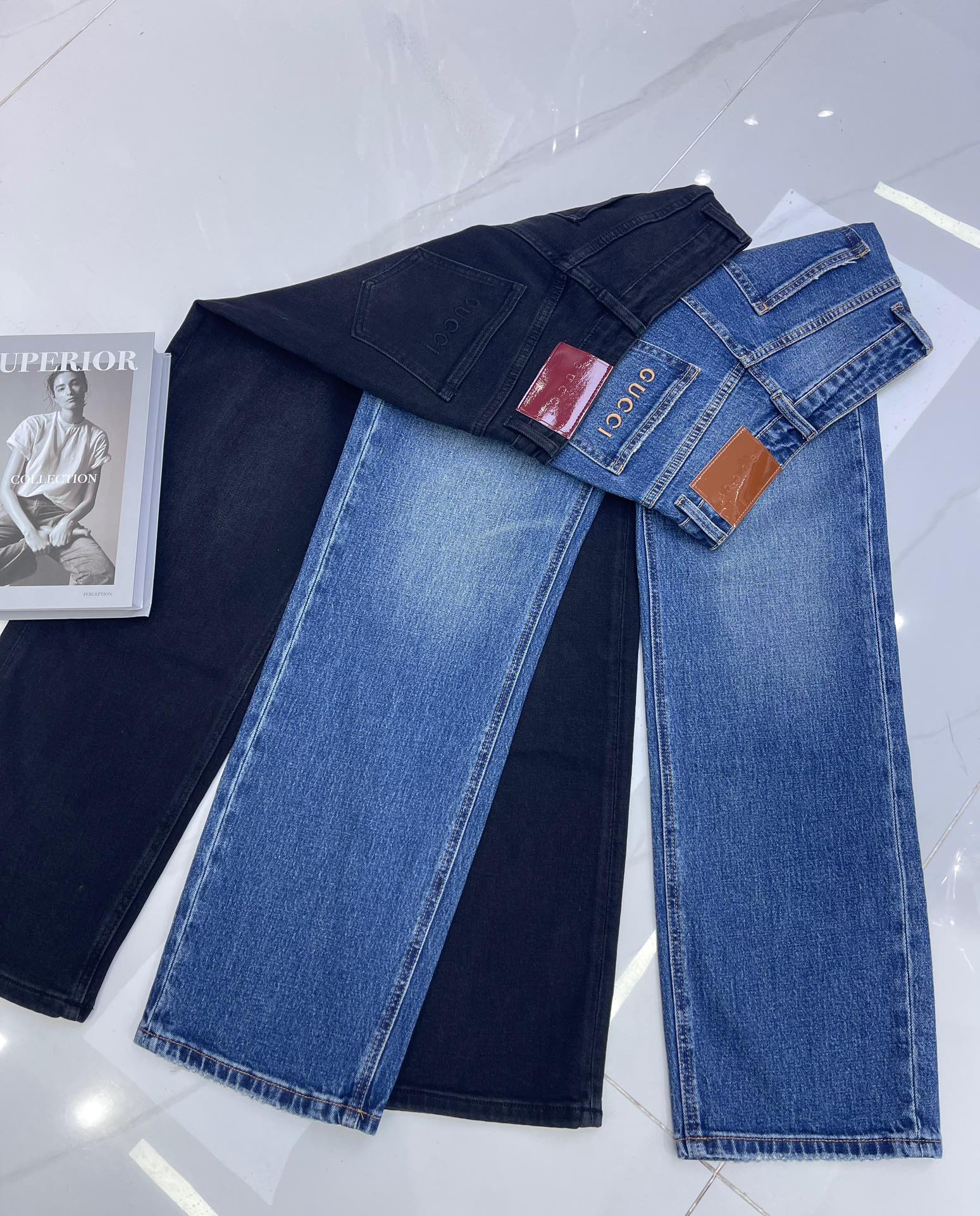 Gucci Women's Embroidered Logo High-Waisted Straight-Leg Jeans 8 i1756524471 1753 1